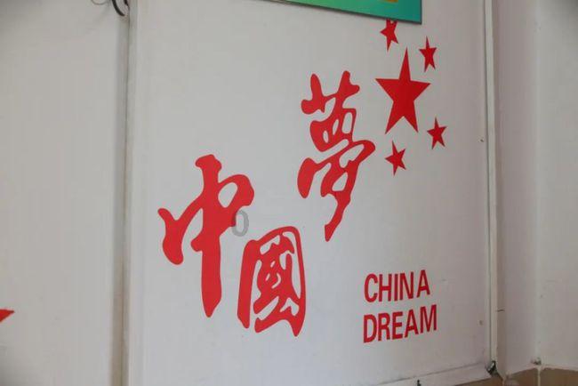 文化传承载，山东的老黄历跪拜礼